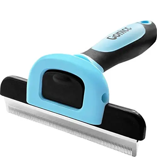 Gonicc professional deshedding comb with easy-clean button