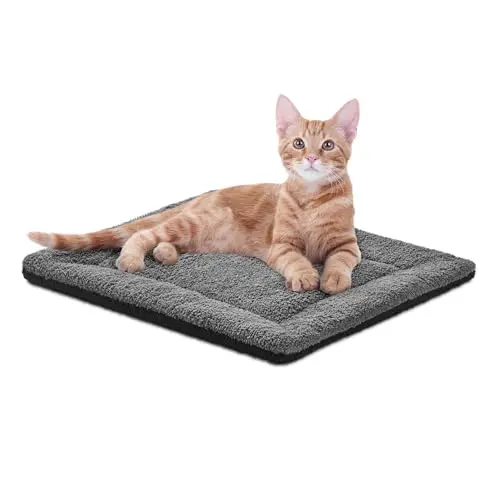 K&H gray and black self-warming cat bed pad