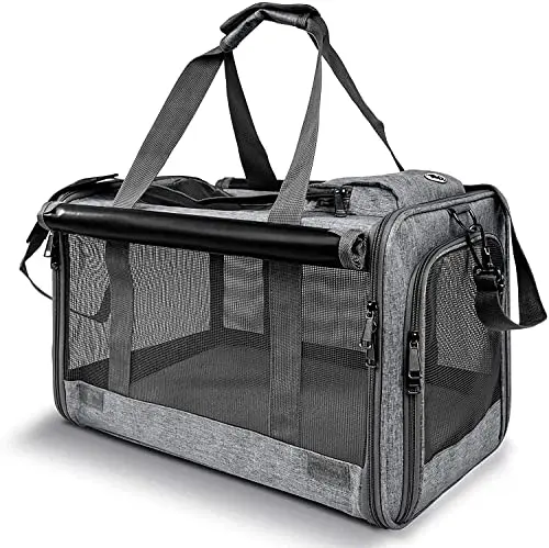 GAPZER soft-sided cat carrier with roller blinds