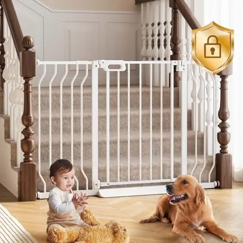 GROWNSY white metal baby gate with flat pedal installed on stairs