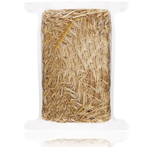 WNJ brand 1-pound natural wheat straw for animal bedding
