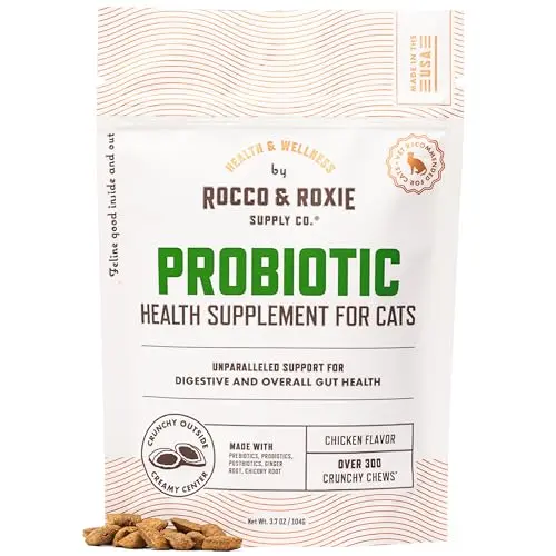 Rocco & Roxie probiotic chews for cats in a bag
