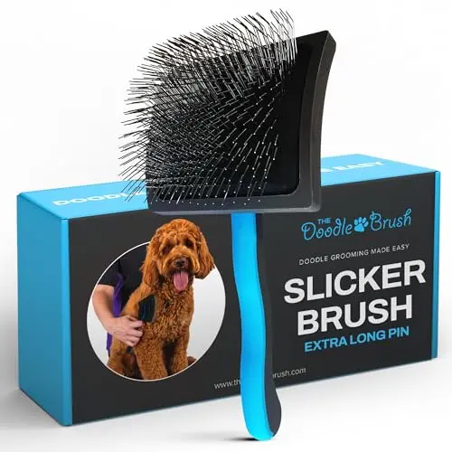The Doodle Brush black slicker with extra long pins and plastic handle