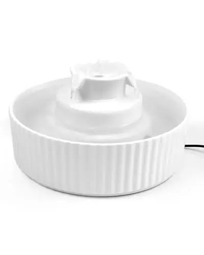 Waatoos white ceramic cupcake pet water fountain