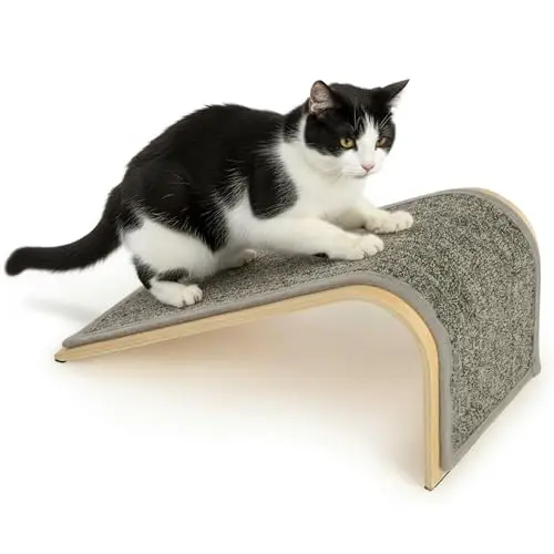 SmartyKat Carpet Angle Scratch Ramp in gray with wooden structure
