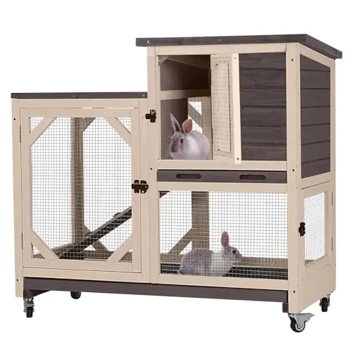 GUTINNEEN large two-story rabbit hutch with attached run area