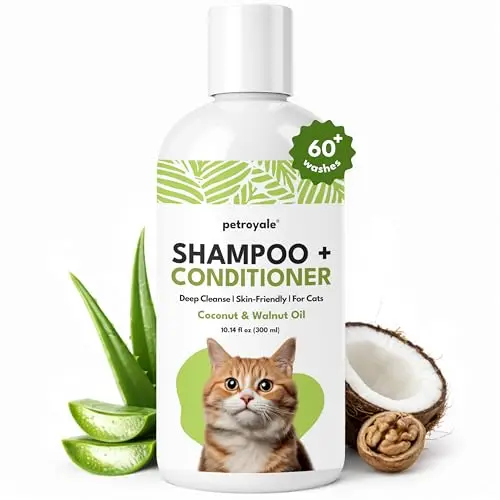 Petroyale 2-in-1 Cat Shampoo with aloe vera for dandruff and shedding